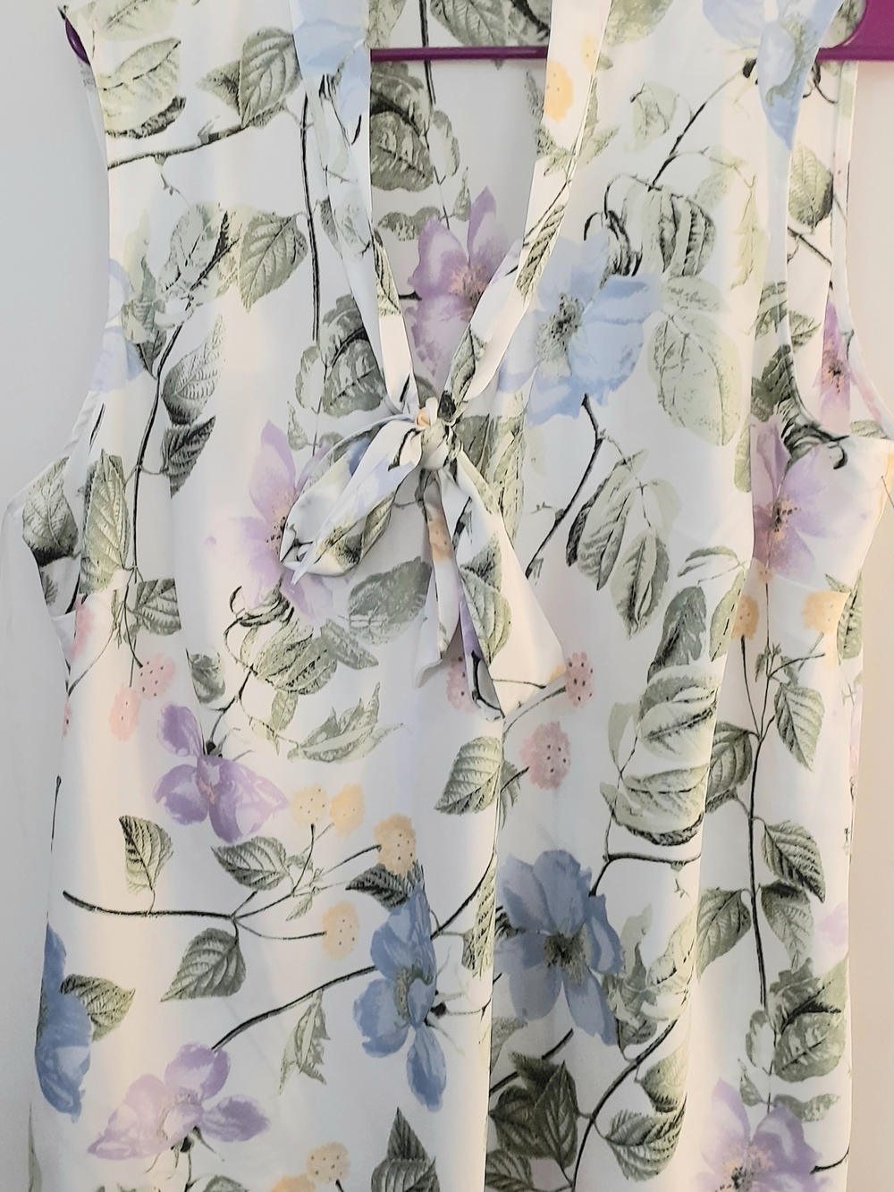Kasper Floral Tie-Neck Camisole in White with Pastel Blue and Lavender Flowers
